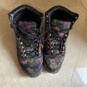 Adidas shoes for man